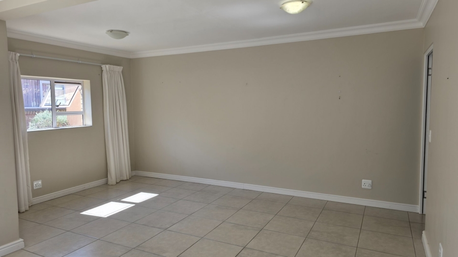 2 Bedroom Property for Sale in Groenkloof Retirement Village Western Cape